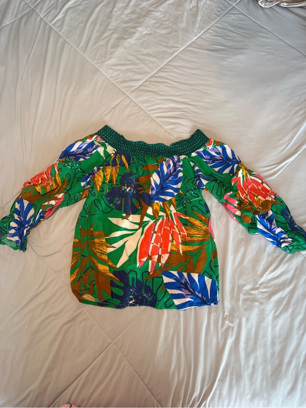Jealous Tomato Green Tropical Off-Shoulder Blouse with Multicolor Leaf Print